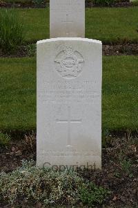 Harrogate (Stonefall) Cemetery - Healey, Joseph M.